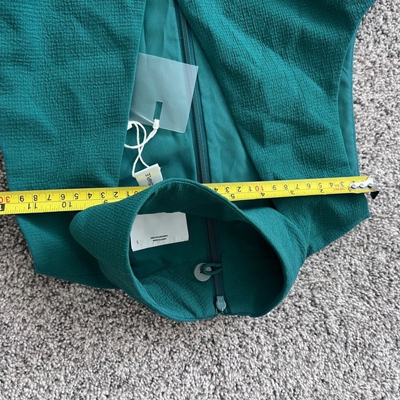 NWT! C/Meo Collective Sample Women’s Green Sleeveless Back Zip Maxi Dress Size S - Picture 4 of 7